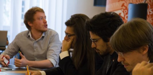 Video-sorveglianza, movimento giovanile e riforma fiscale federale!