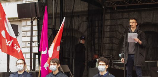 La Gioventù Comunista contro il precariato giovanile!