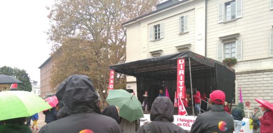 In piazza coi sindacati a Berna e Bellinzona per condizioni contrattuali dignitose