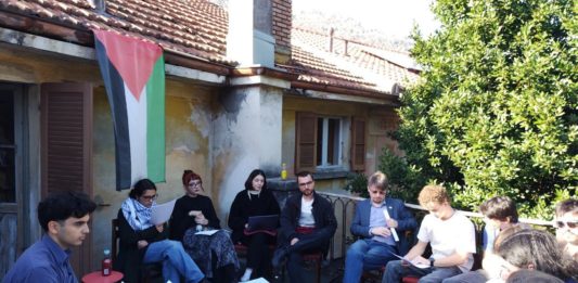 Giovani comunisti discutono di edilizia scolastica, sindacalismo, parità uomo-donna e internazionalismo