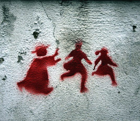 Sì all’obbligo di notifica contro gli abusi sessuali nella Chiesa