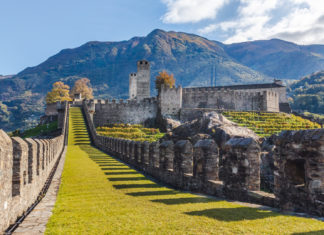 Castelli di Bellinzona: il PC sostiene il referendum