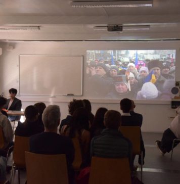 Basta interferenze dell’ambasciata ucraina: cosa insegnare nelle scuole ticinesi non lo decide Zelensky!